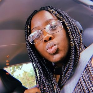 Meet your Posher, Marcajah